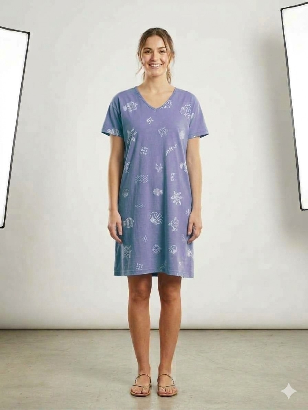 Women's V-Neck Short Sleeve Chemise in Lavender